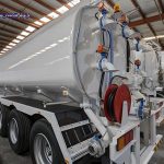 Dong Xu 3-Axle Fuel Tank Semi Trailer